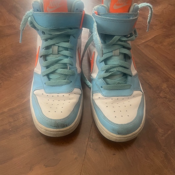 Nike shoes 6Y - Picture 2 of 3